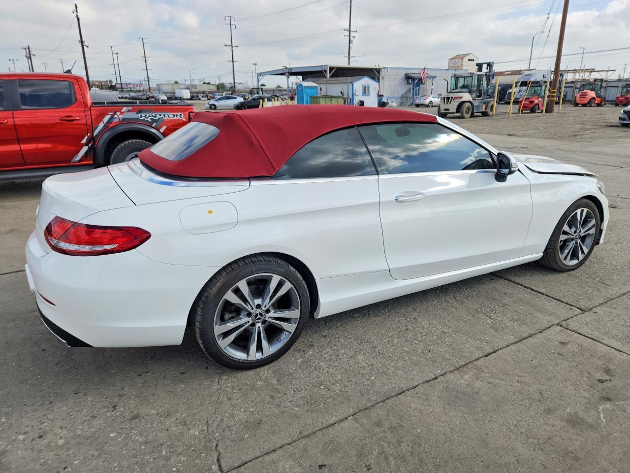 2018 Mercedes-Benz C 300 - Image 3