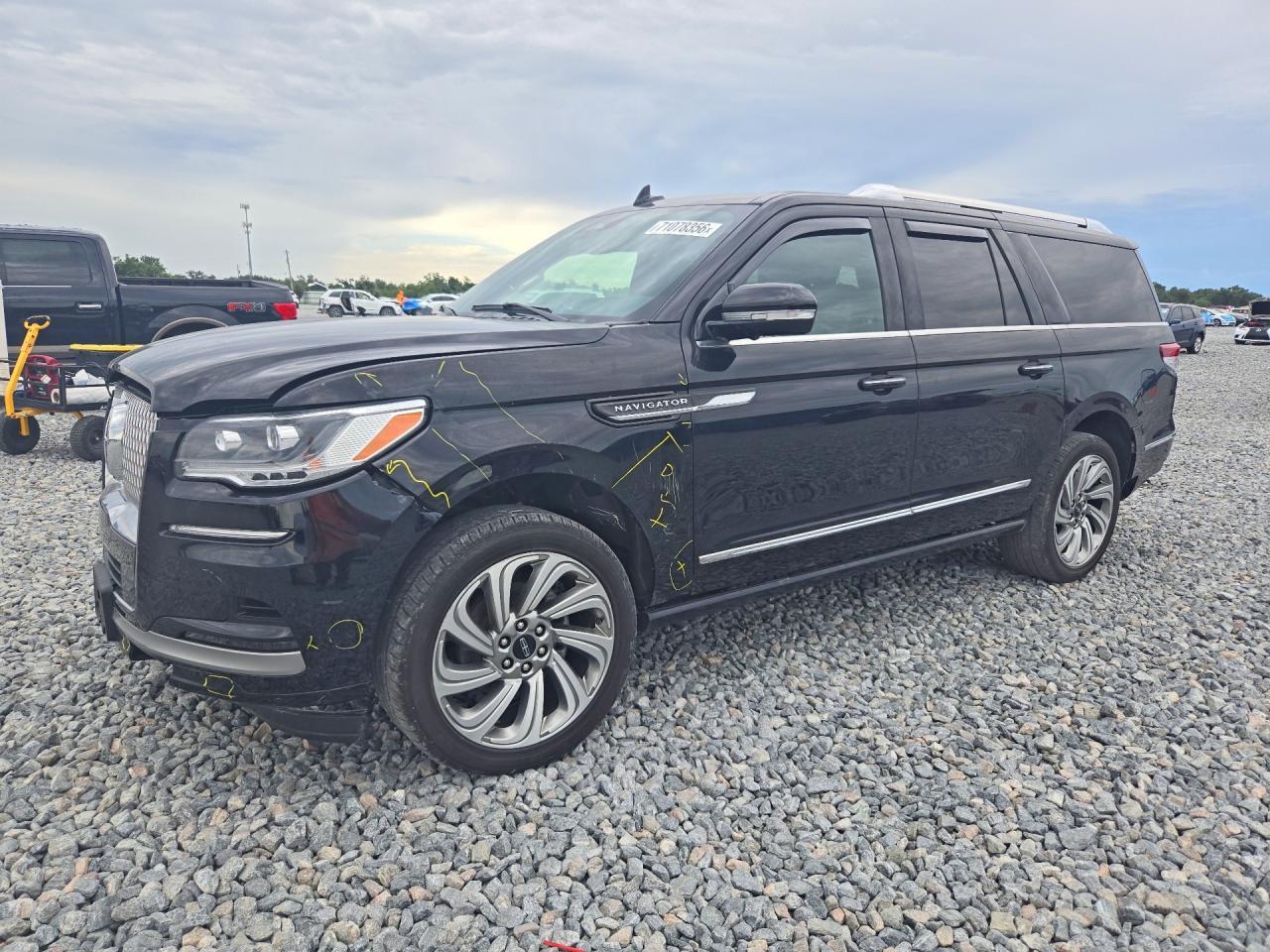 2024 Lincoln Navigator L