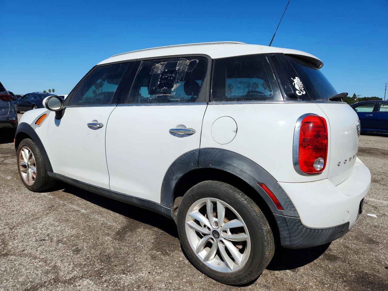 2014 Mini Cooper Countryman - Image 2