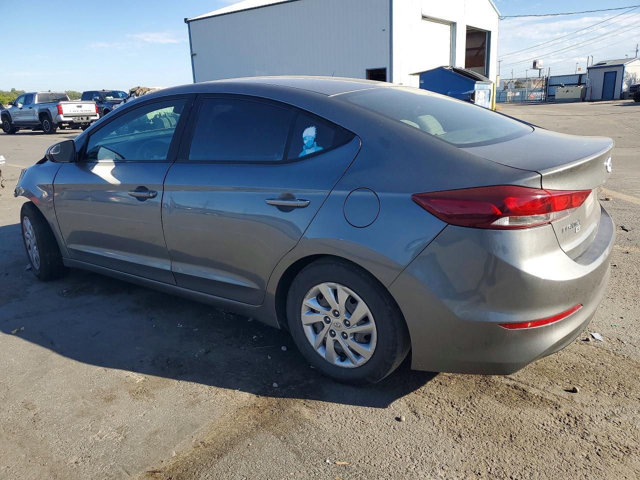 2018 Hyundai Elantra Se - Фото 2