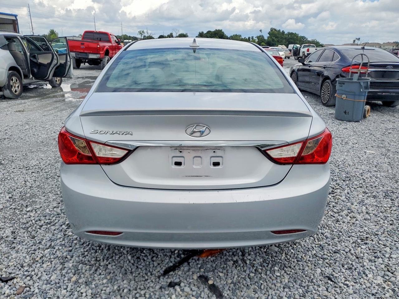 2013 Hyundai Sonata Gls - Image 6