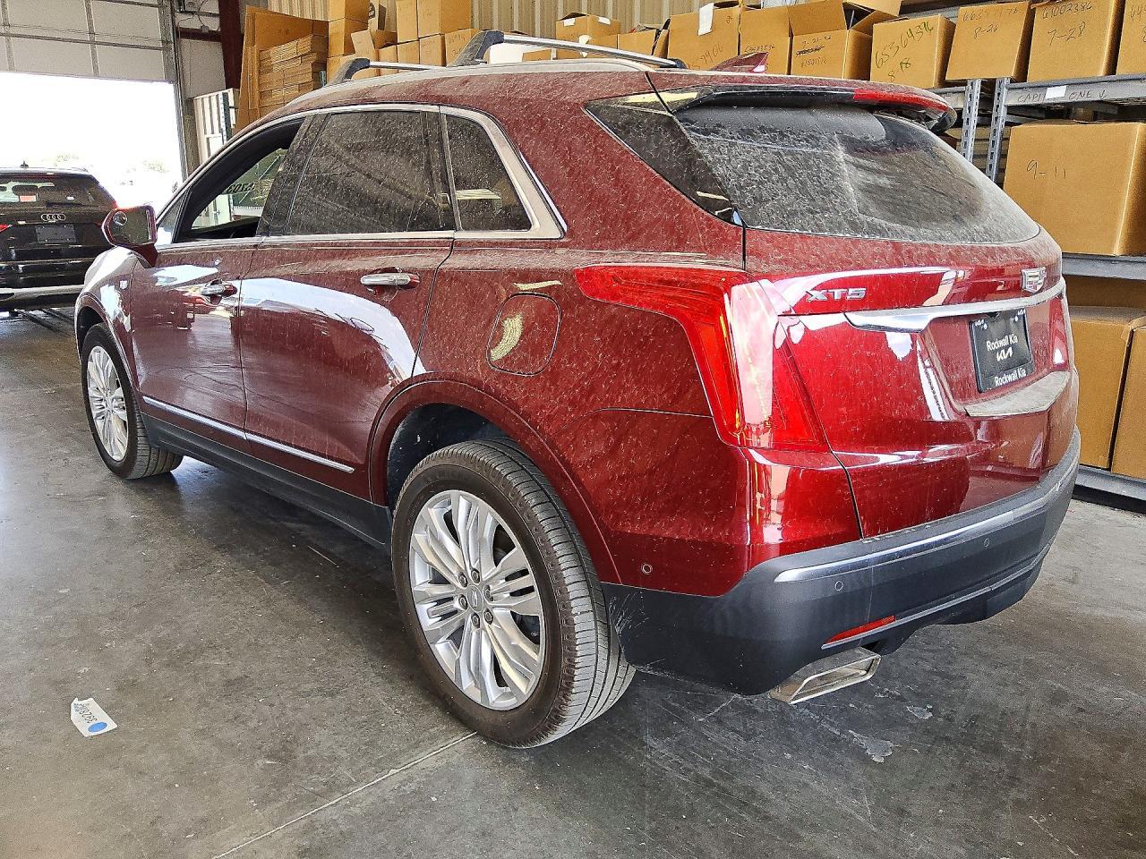 2018 Cadillac Xt5 Premium Luxury - Image 2