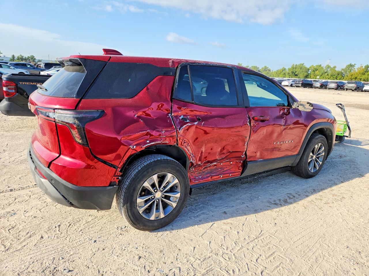 2025 Chevrolet Equinox Lt - Image 3