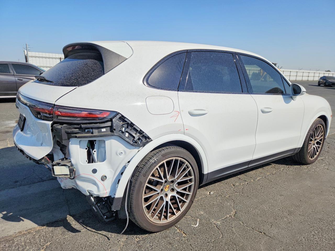 2023 Porsche Cayenne Base - Фото 3