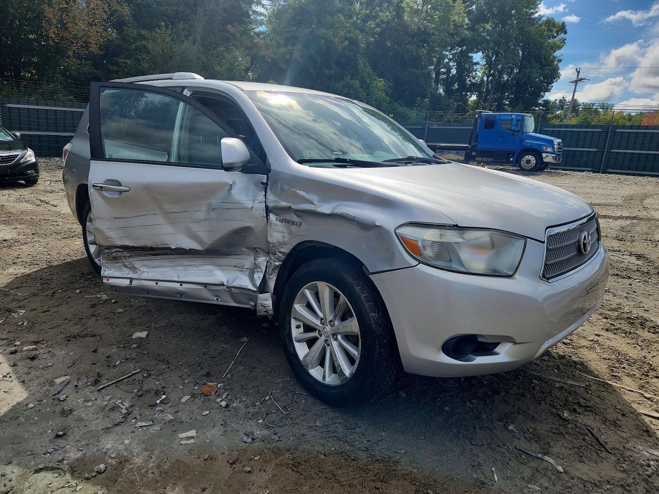 2008 Toyota Highlander Hybrid - Image 4