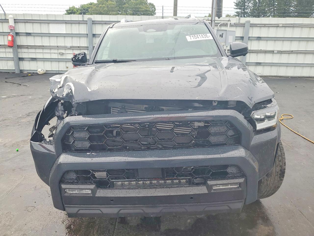 2025 Toyota 4Runner Limited - Фото 5