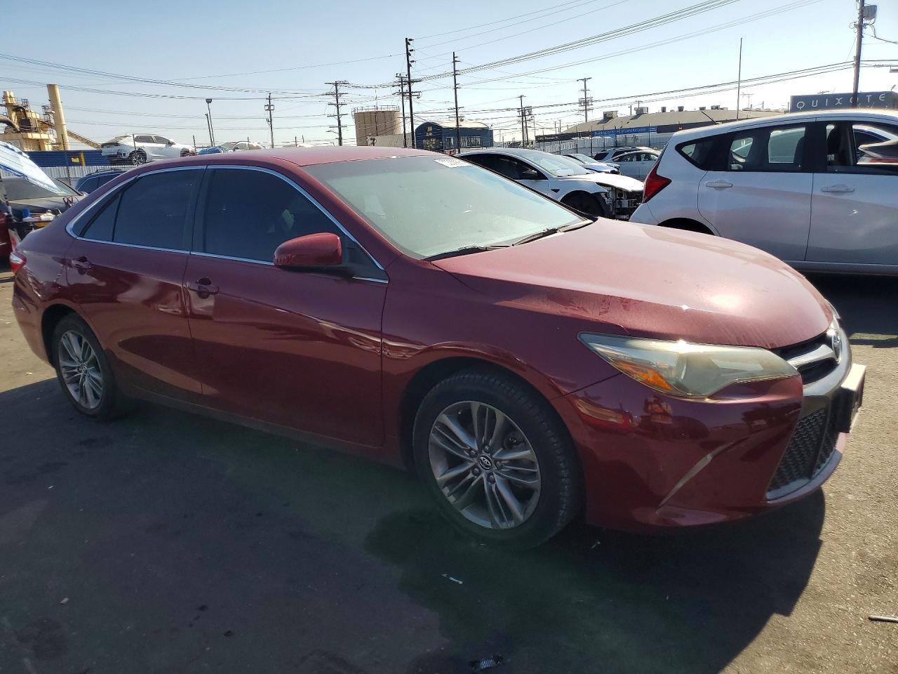 2016 Toyota Camry Se - Фото 4