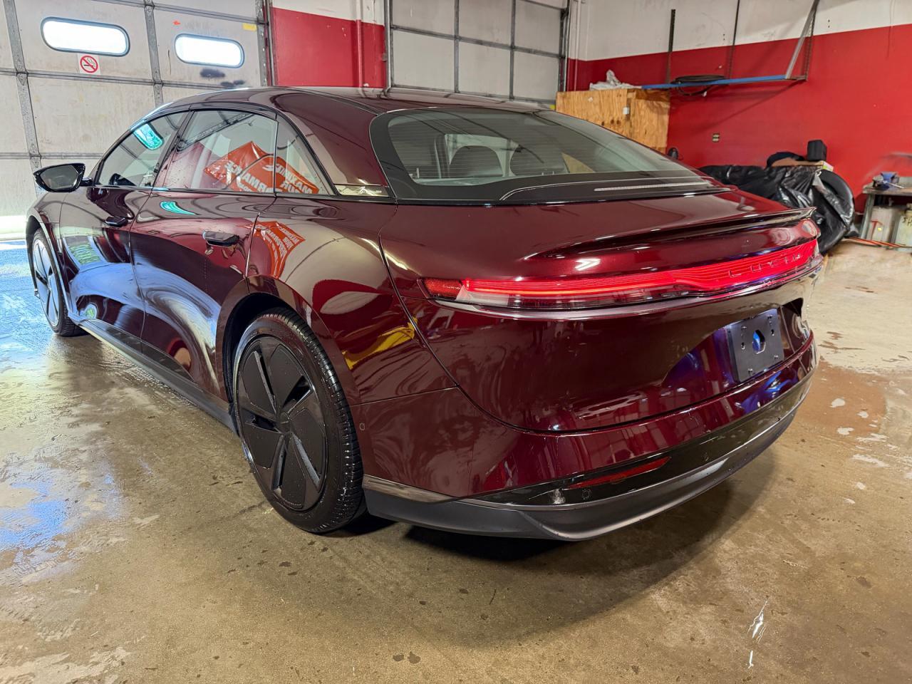 2025 Lucid Motors Air Touring - Фото 3