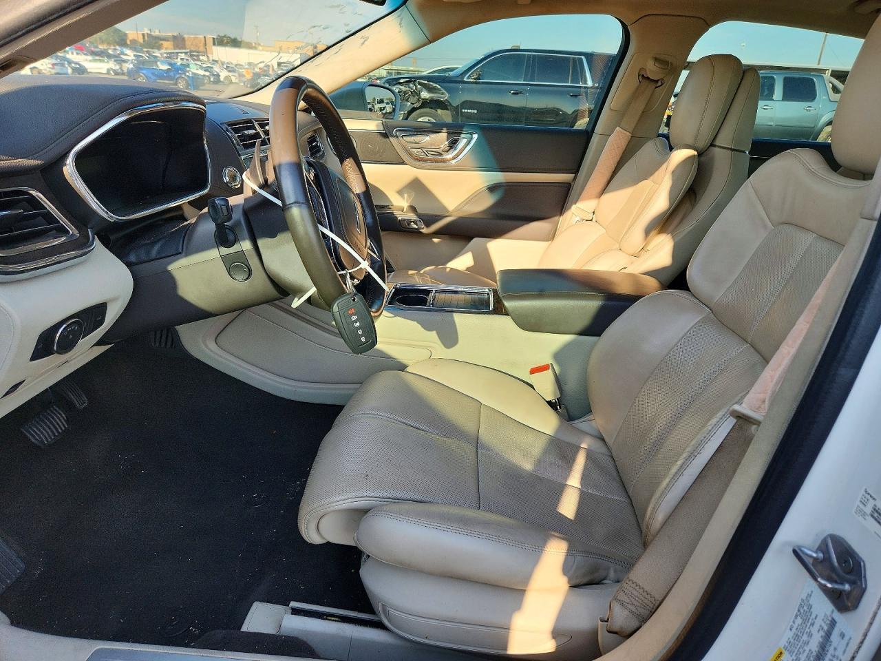 2019 Lincoln Continental Reserve - Фото 7