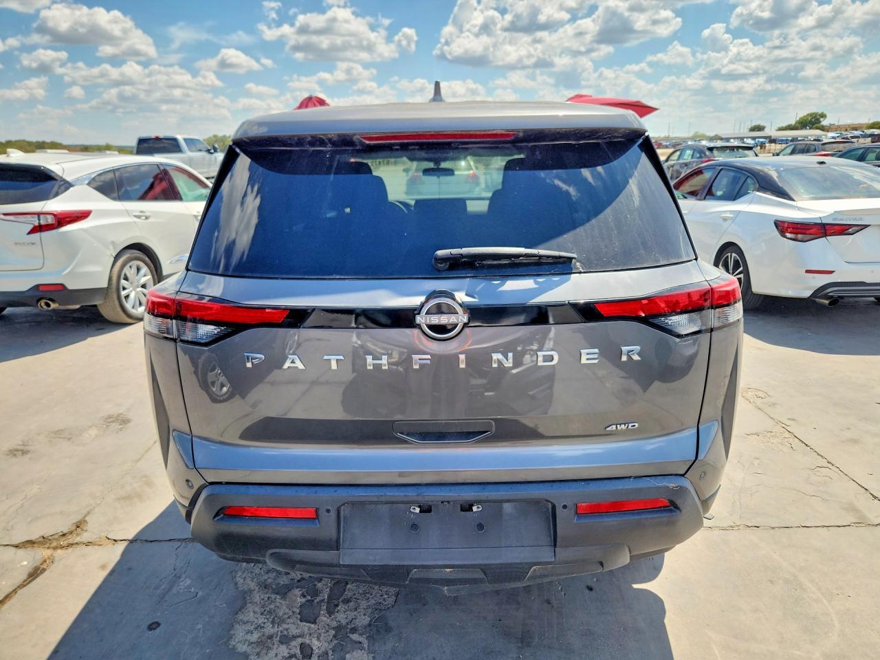 2022 Nissan Pathfinder S - Фото 6