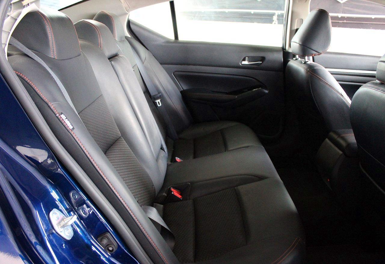 2024 Nissan Altima Sr - Image 6