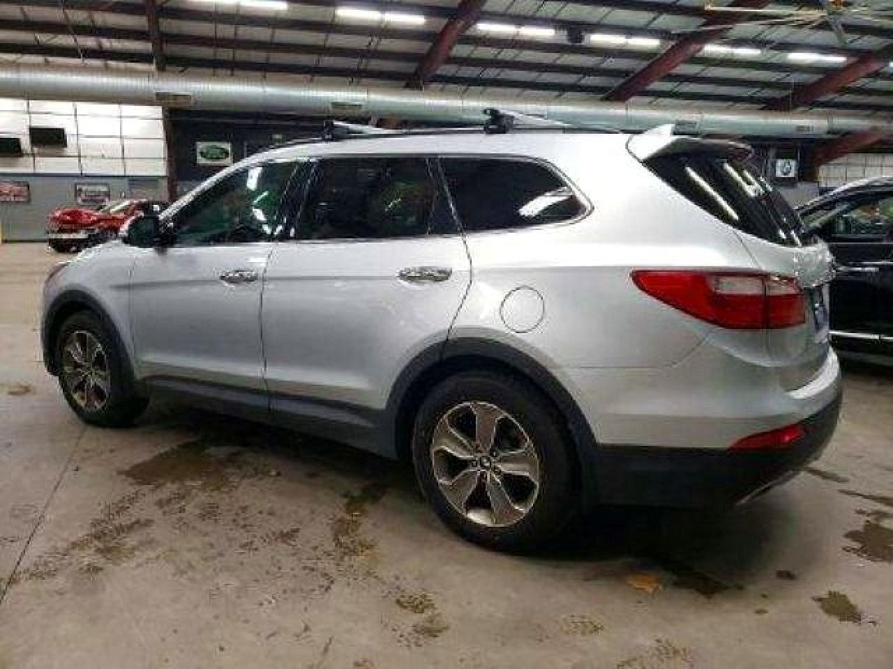 2014 Hyundai Santa Fe Gls - Фото 3