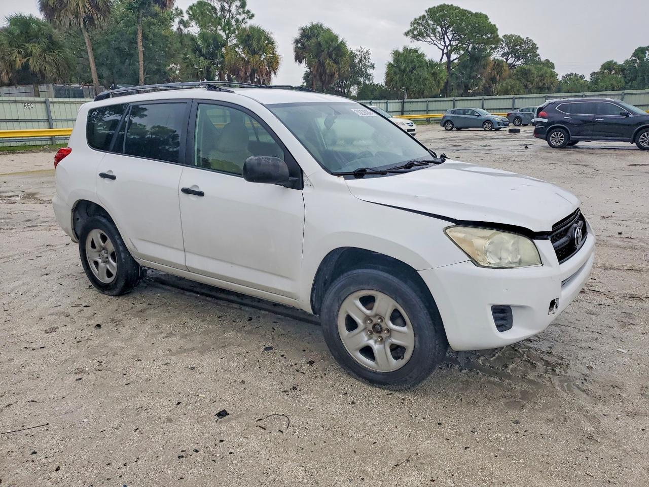 2009 Toyota Rav4 Base - Image 4