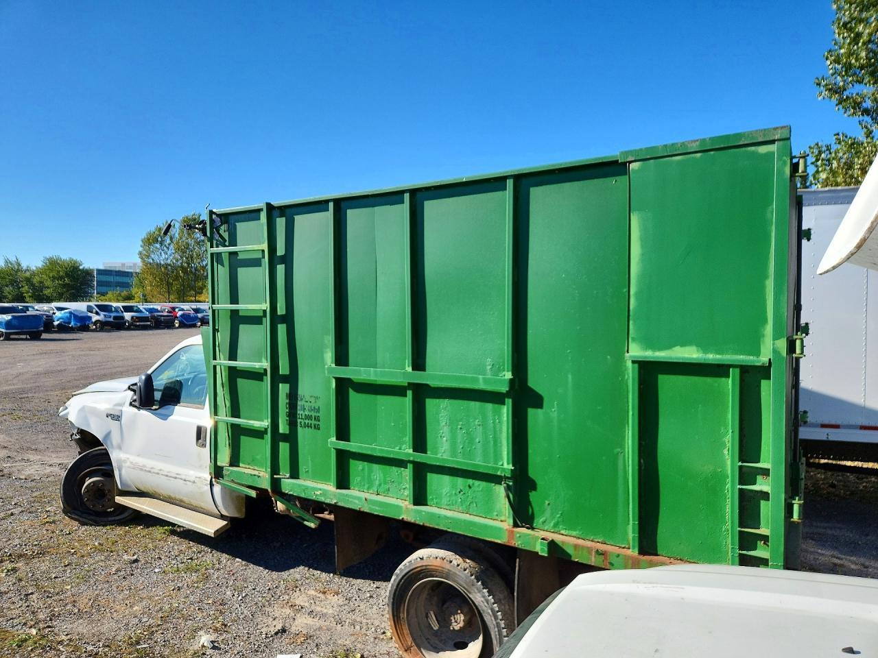 1999 Ford F450 Super Duty Dump Truck - Фото 2