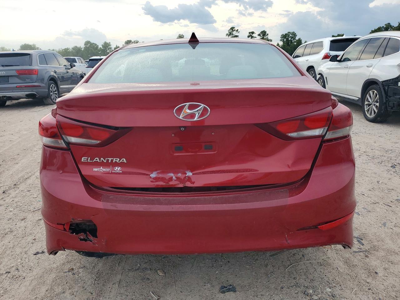 2017 Hyundai Elantra Se - Image 6