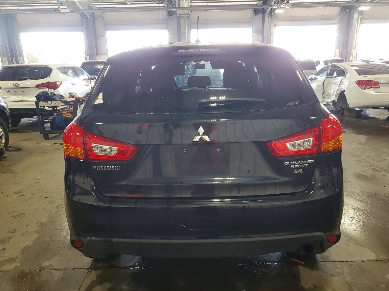 2016 Mitsubishi Outlander Sport Es - Фото 6