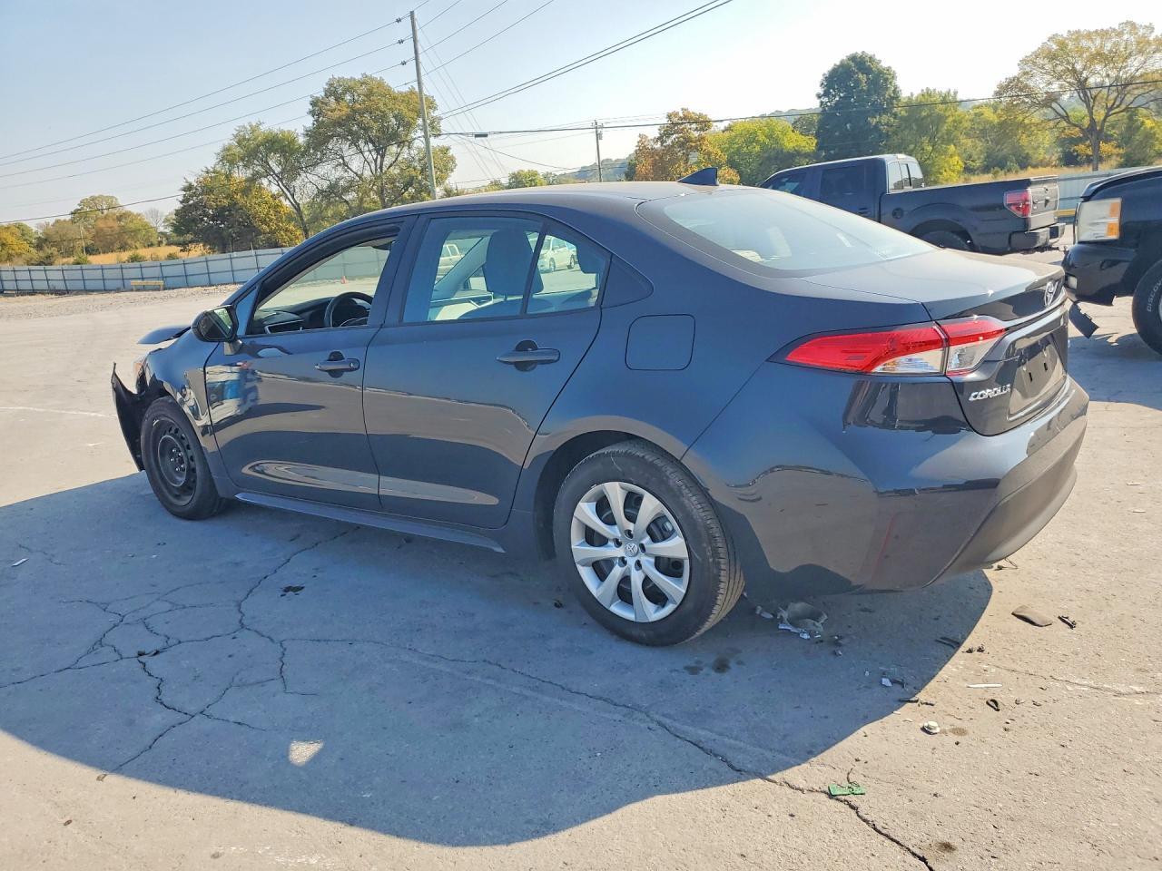 2026 Toyota Corolla Le - Фото 2