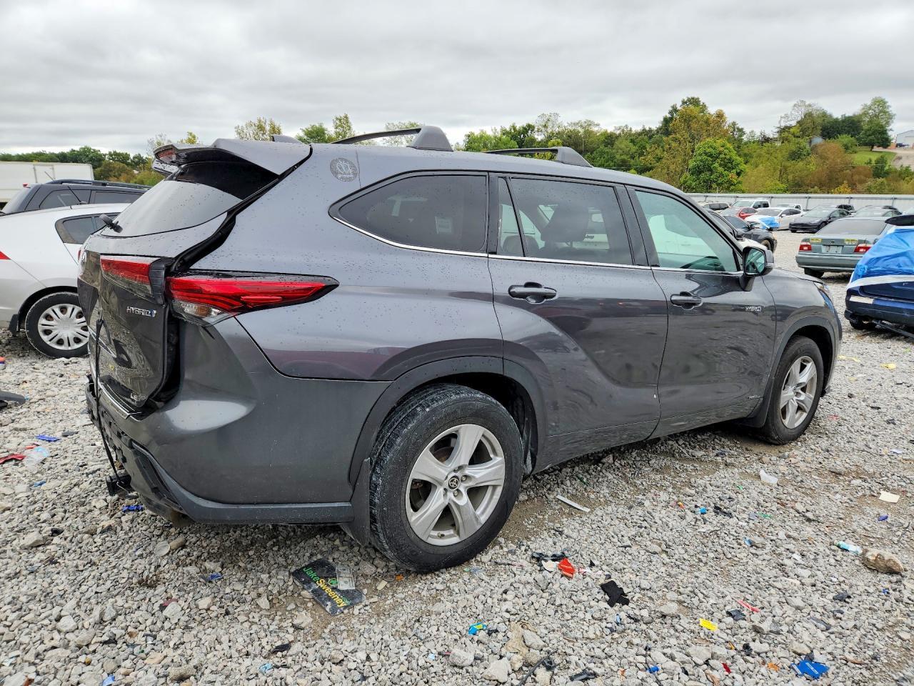 2021 Toyota Highlander Hybrid Le - Фото 3