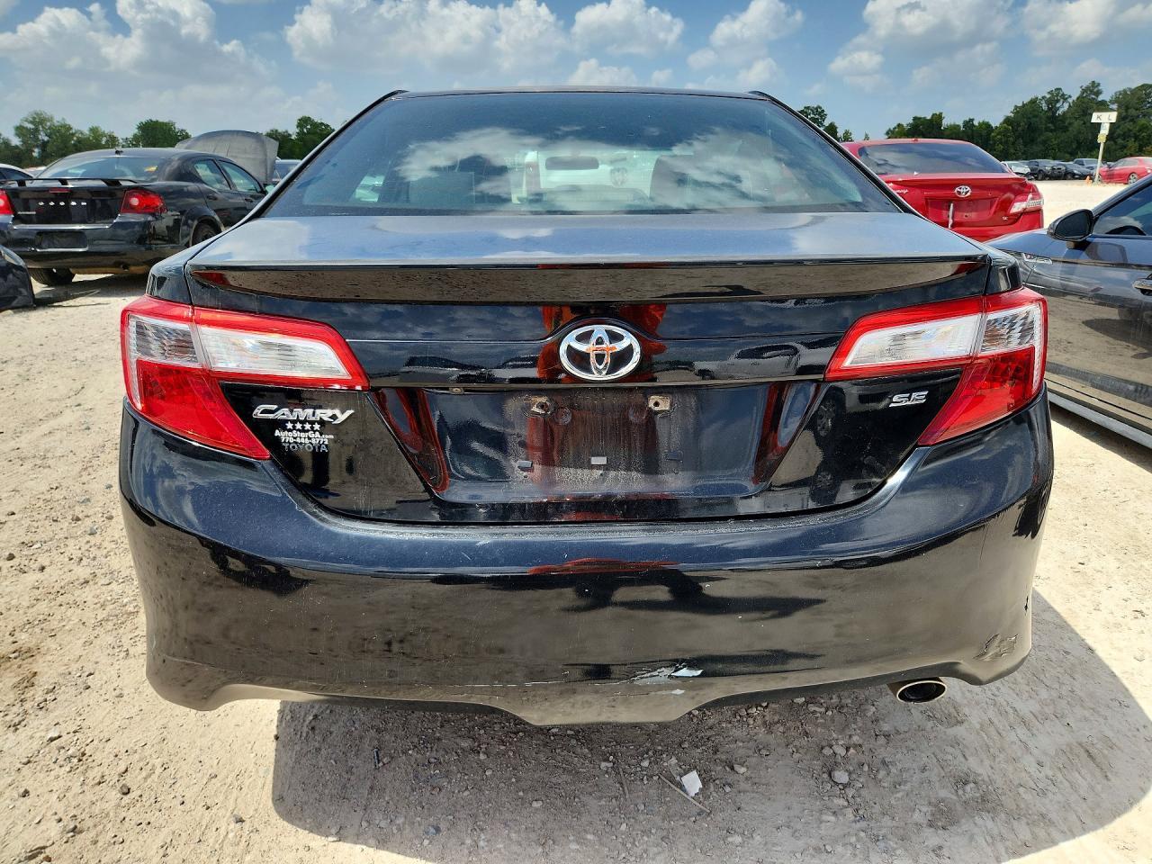 2014 Toyota Camry Se - Фото 6