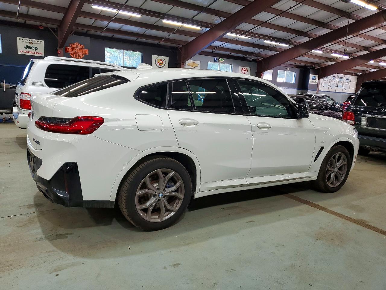 2023 BMW X4 M40I - Фото 3