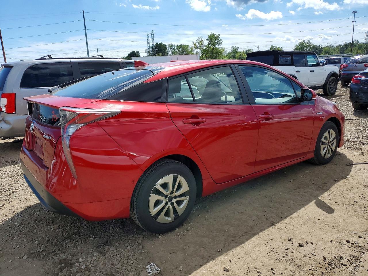2017 Toyota Prius Four - Image 3