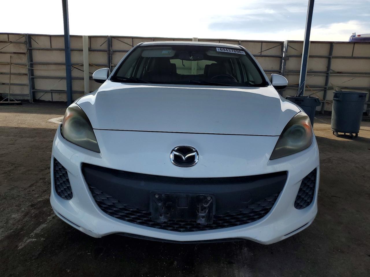 2012 Mazda 3 I - Image 5