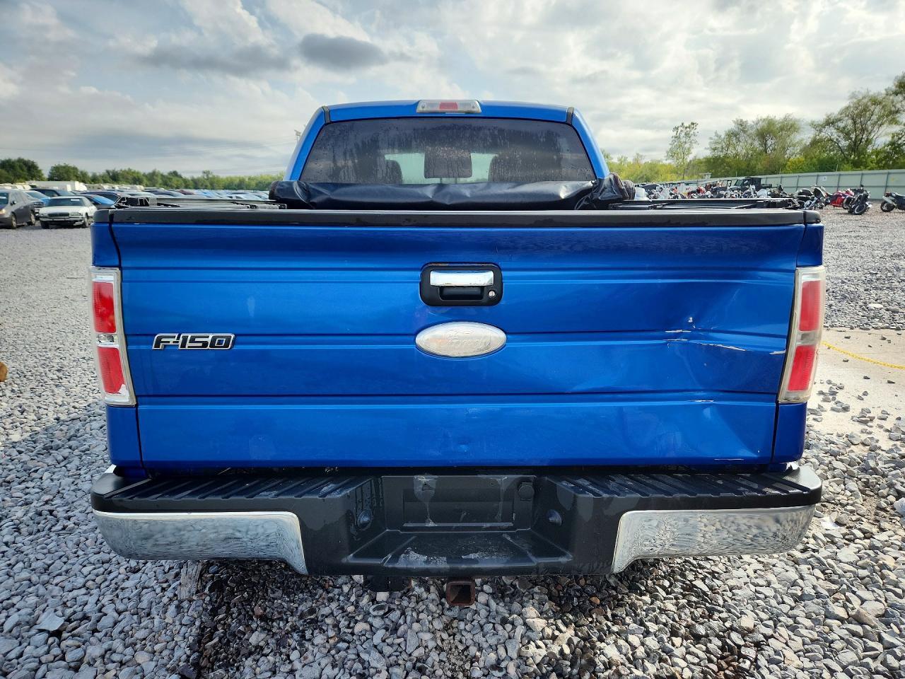 2011 Ford F150 Supercrew - Image 6