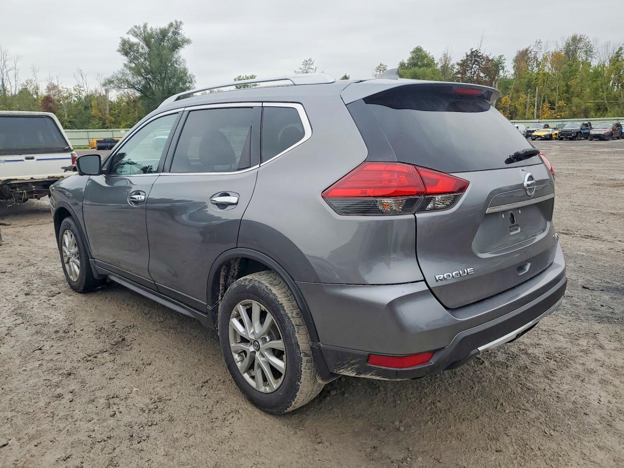 2017 Nissan Rogue Sv - Фото 2