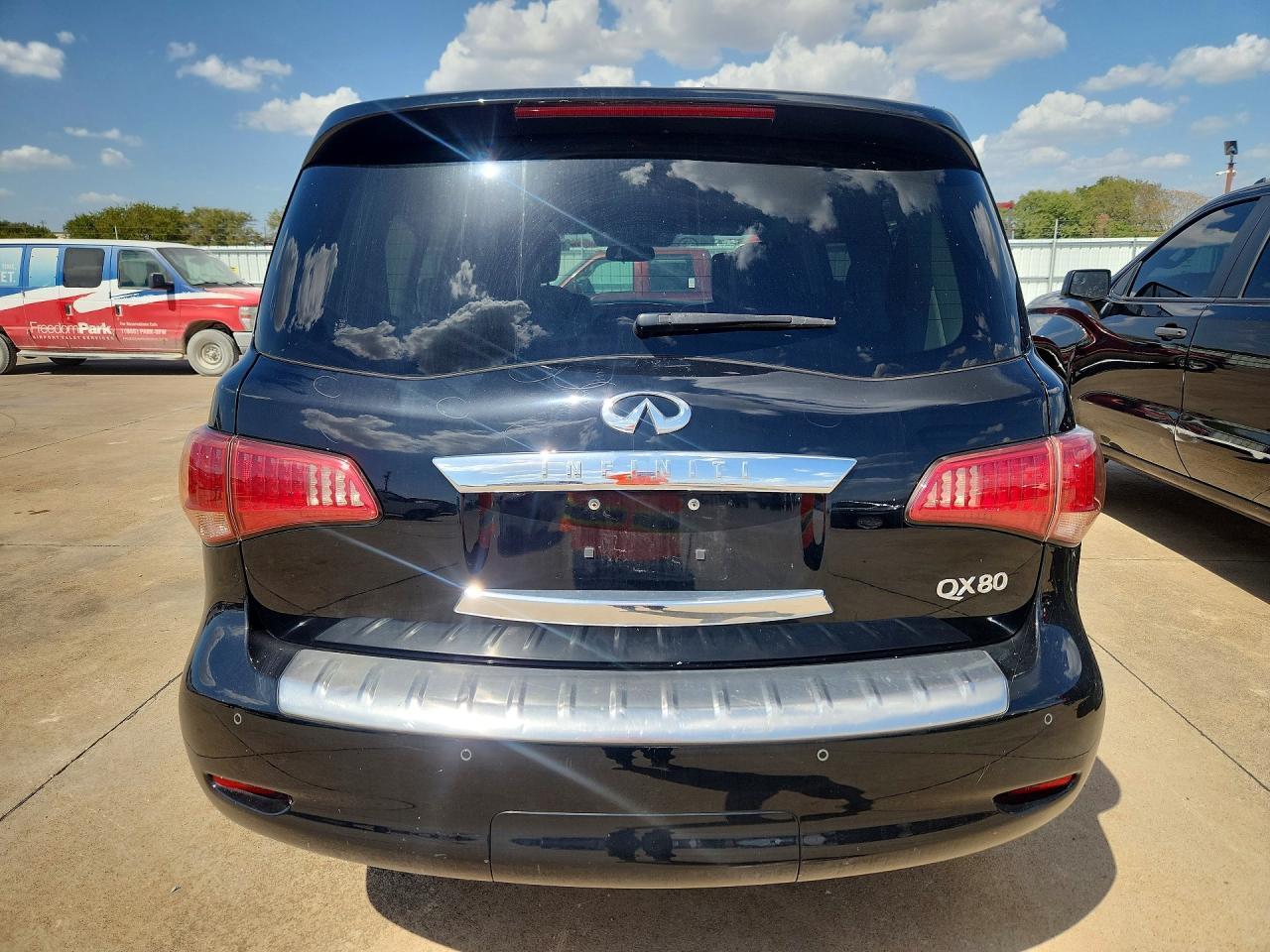 2017 Infiniti Qx80 Base - Image 6