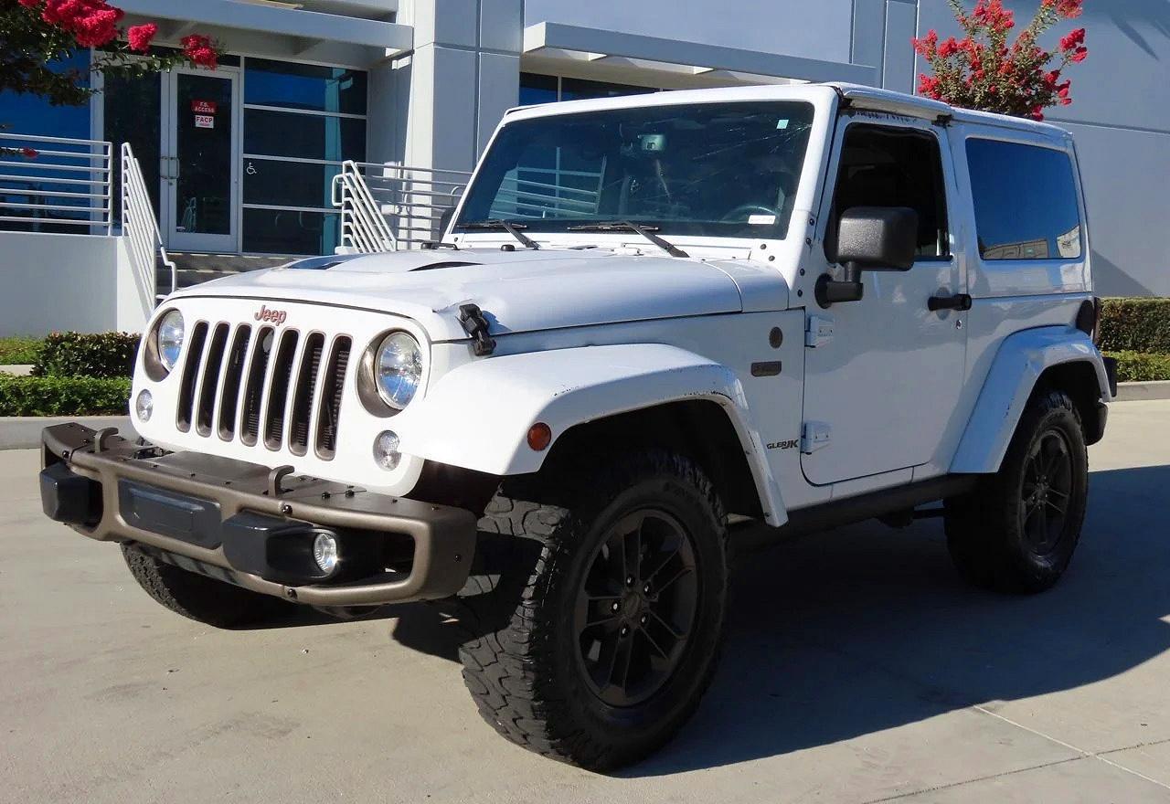 2016 Jeep Wrangler Sahara - Image 2