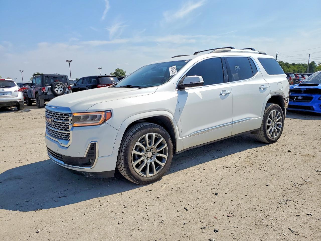 2023 GMC Acadia Denali