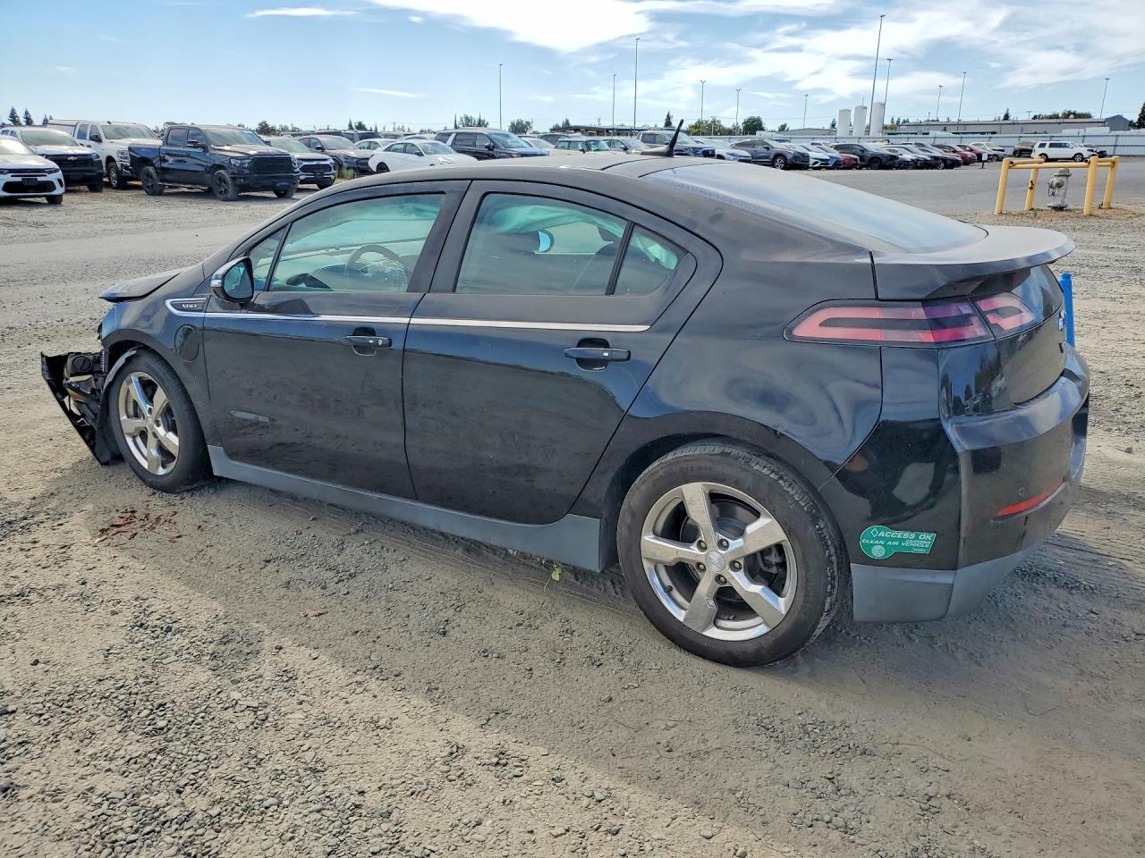 2013 Chevrolet Volt - Фото 2