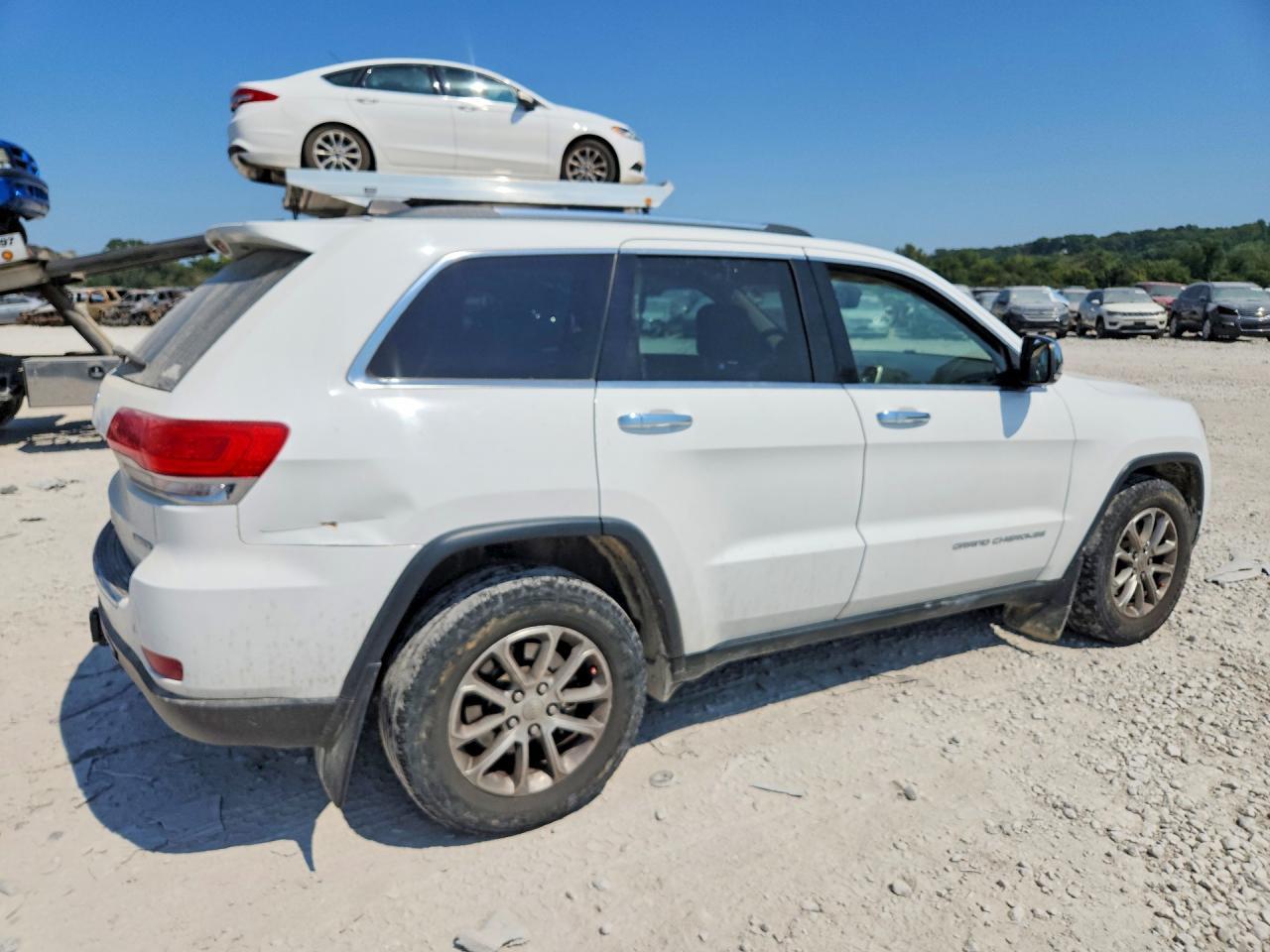 2015 Jeep Grand Cherokee Limited - Image 3