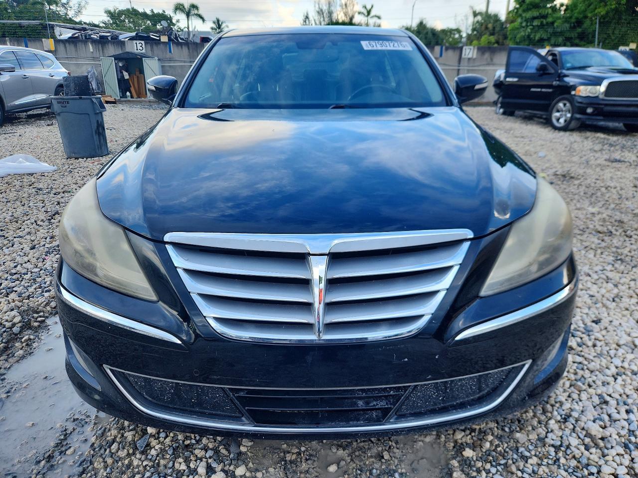 2012 Hyundai Genesis 5.0L - Image 5
