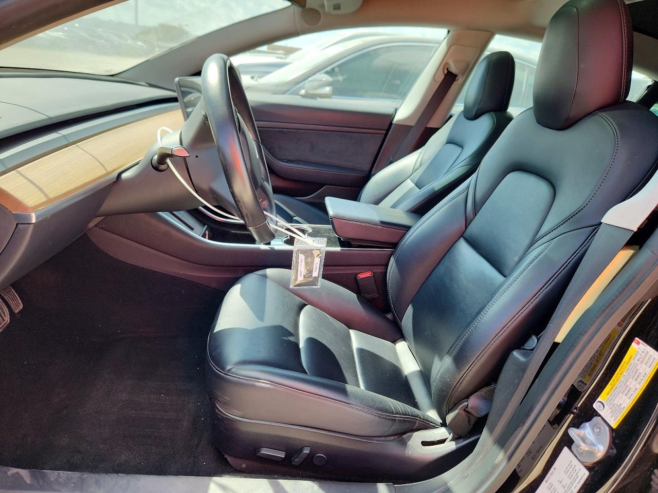 2019 Tesla Model 3 - Фото 7