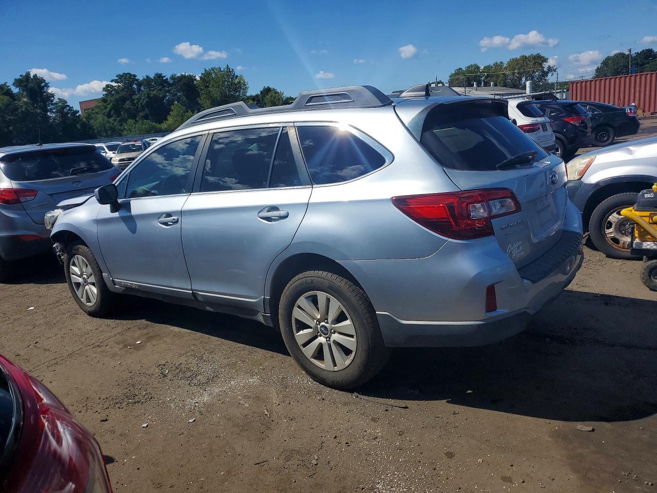 2017 Subaru Outback 2.5I Premium - Фото 2