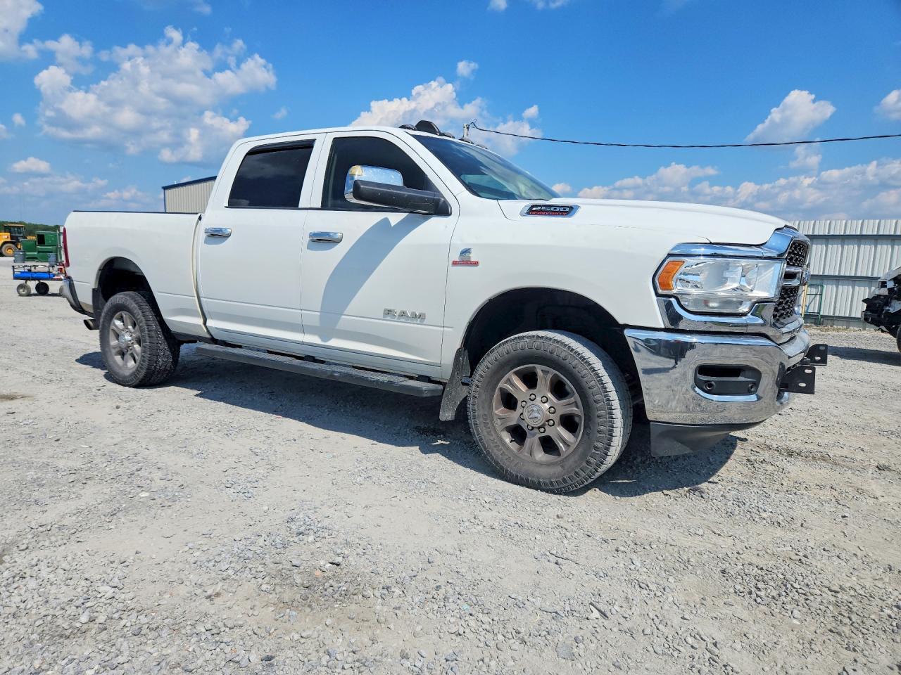 2020 Ram 2500 Tradesman - Image 4