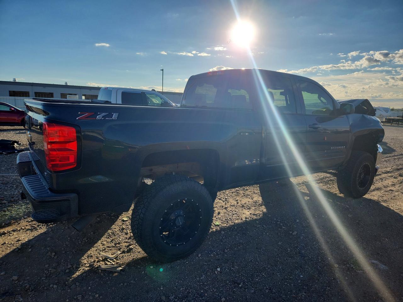 2018 Chevrolet Silverado K1500 Lt - Image 3