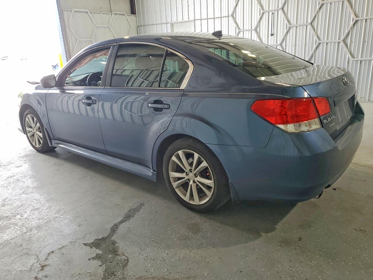 2014 Subaru Legacy 2.5I Limited - Image 2
