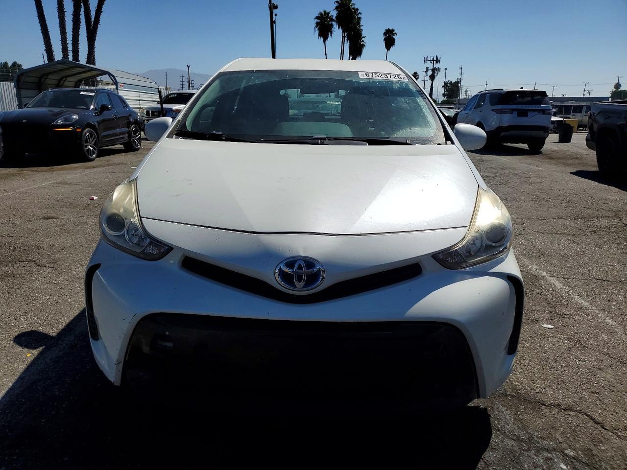2015 Toyota Prius V Two - Фото 5