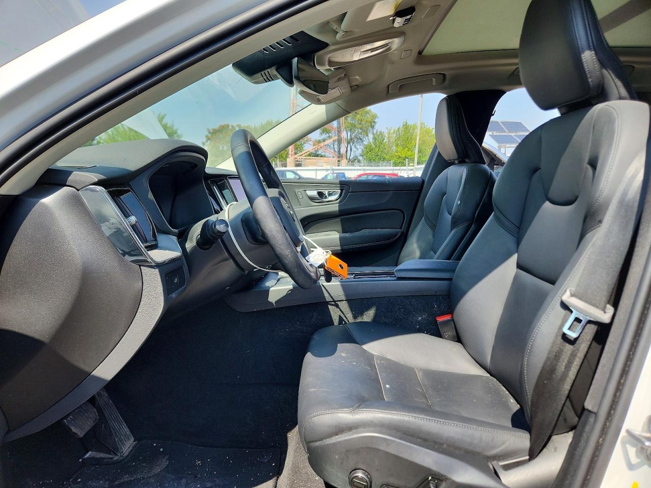 2025 Volvo Xc60 Core - Фото 7