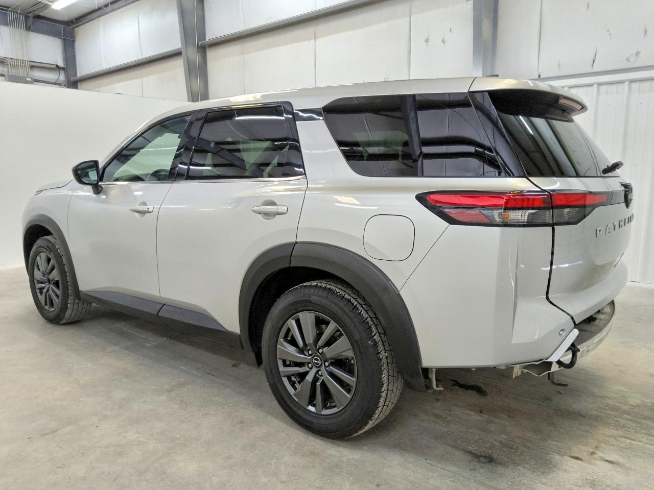 2023 Nissan Pathfinder S - Фото 2