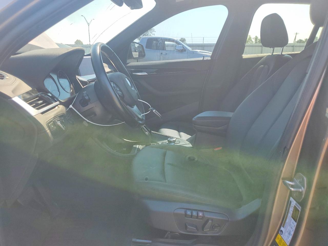 2020 BMW X1 xDrive28I - Image 7