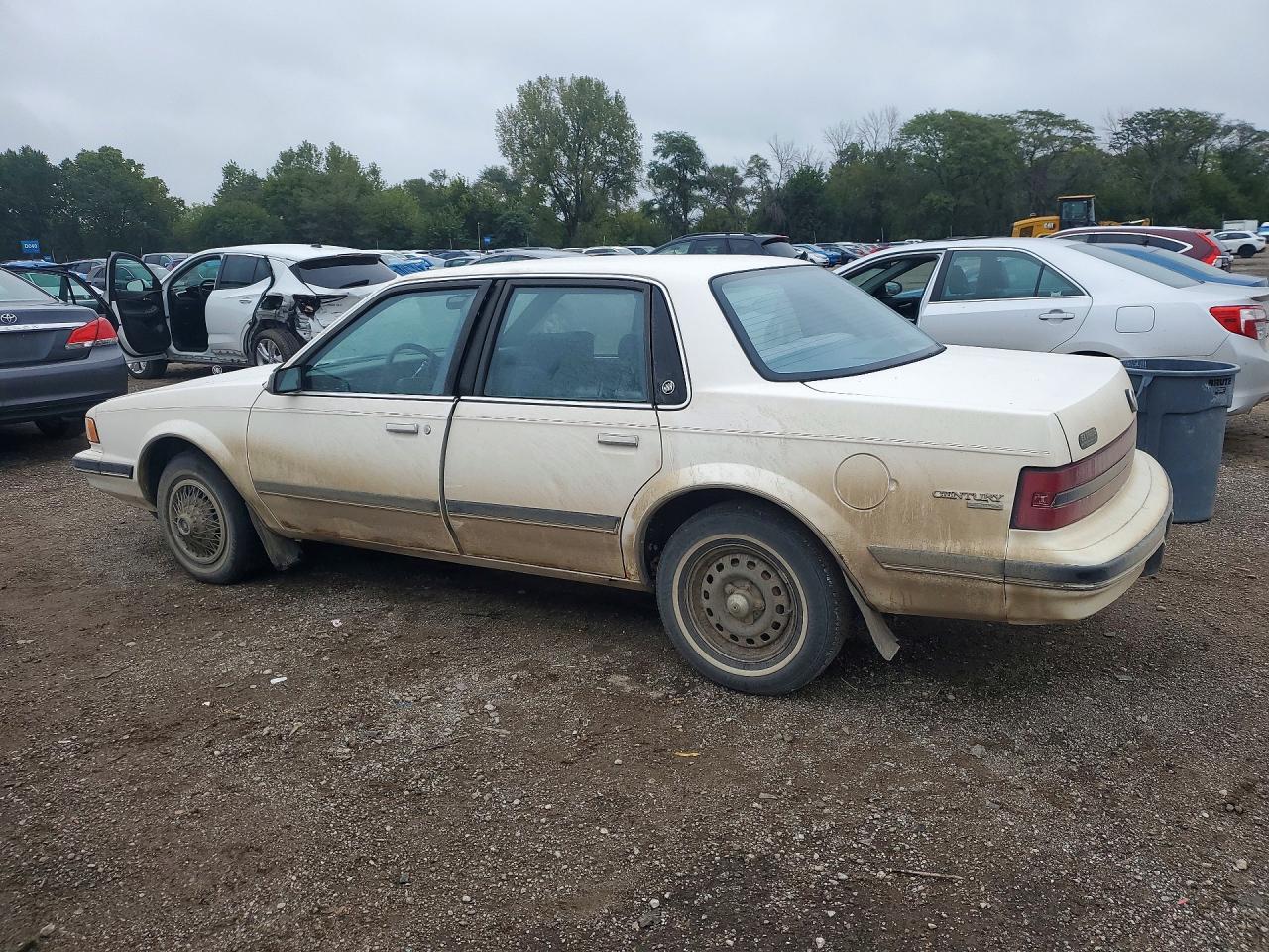 1992 Buick Century Limited - Image 2