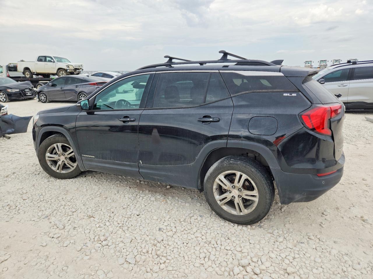 2019 GMC Terrain - Фото 2