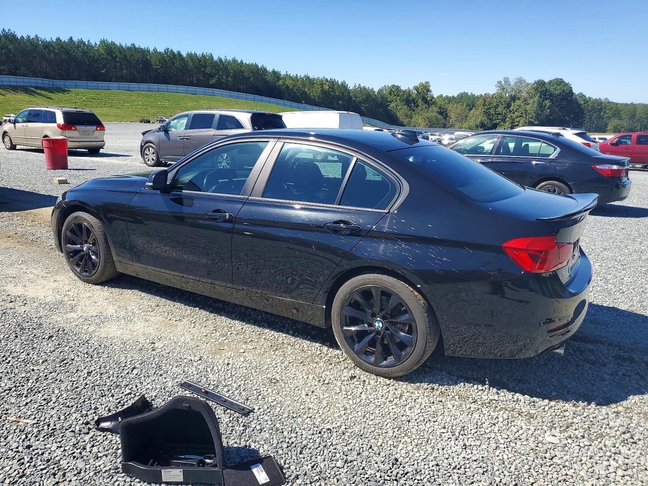2018 BMW 320 I - Фото 2