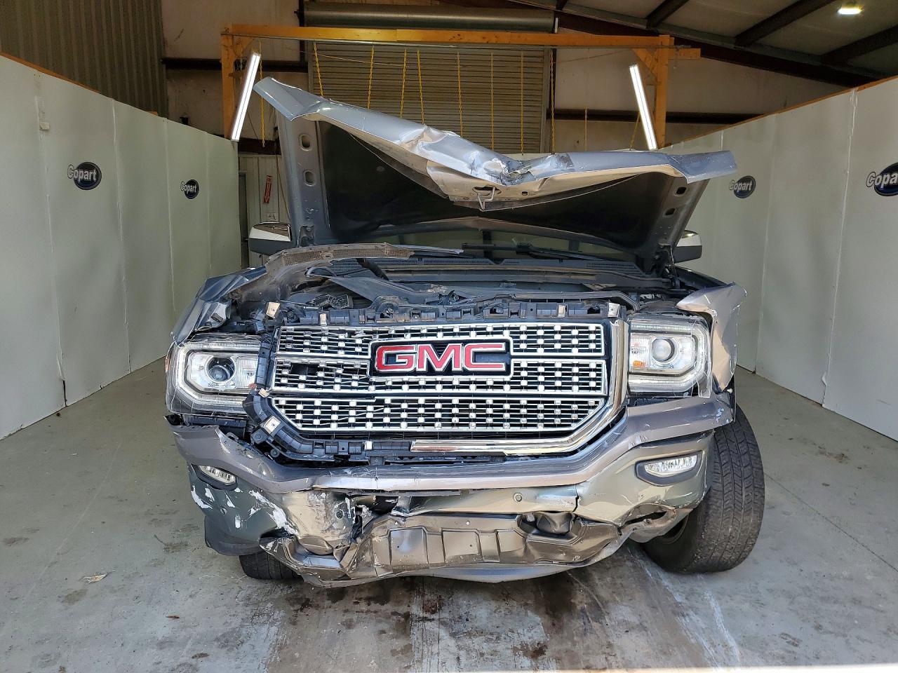 2017 GMC Sierra C1500 Slt - Image 5