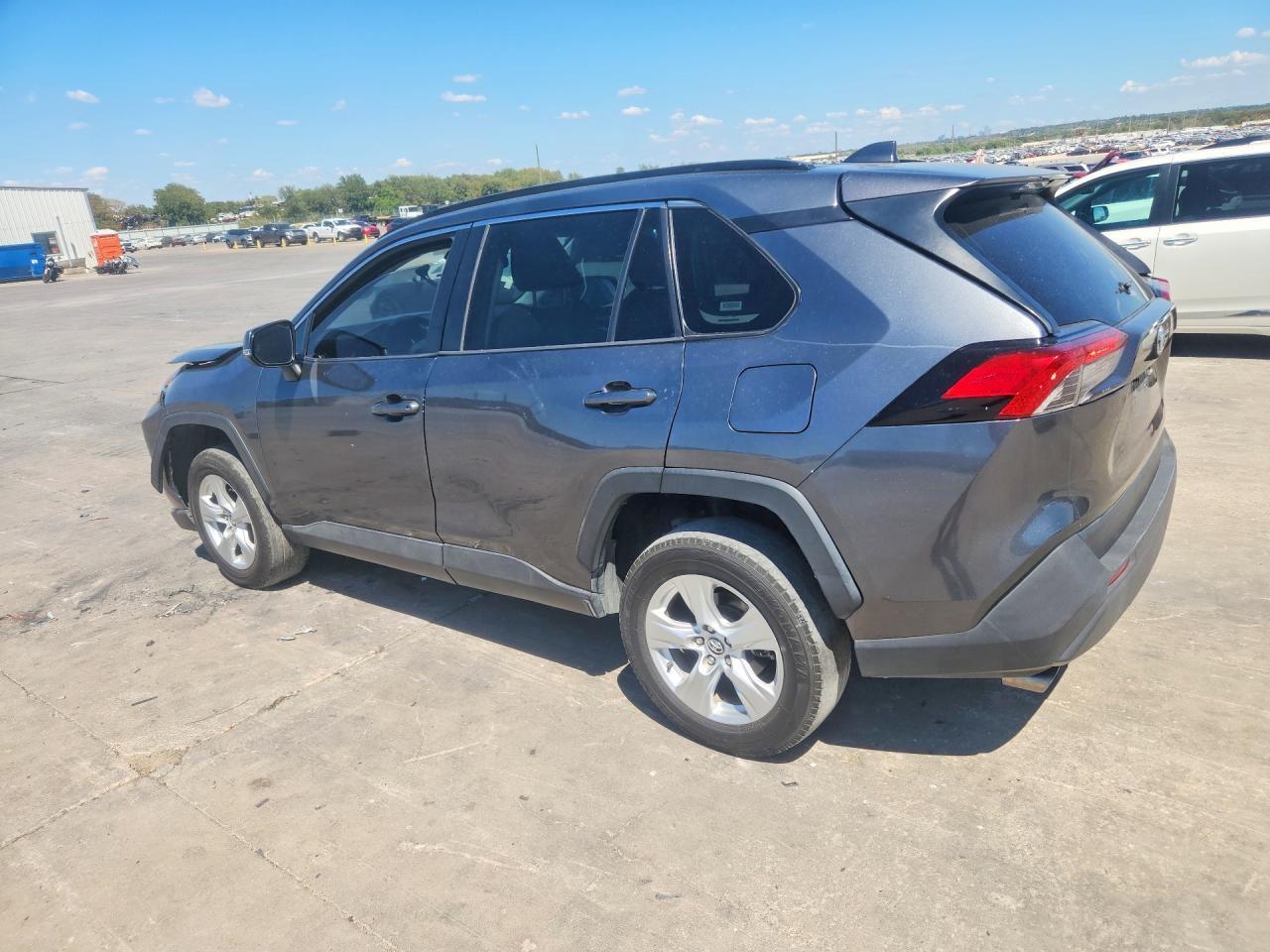2020 Toyota Rav4 Xle - Фото 2