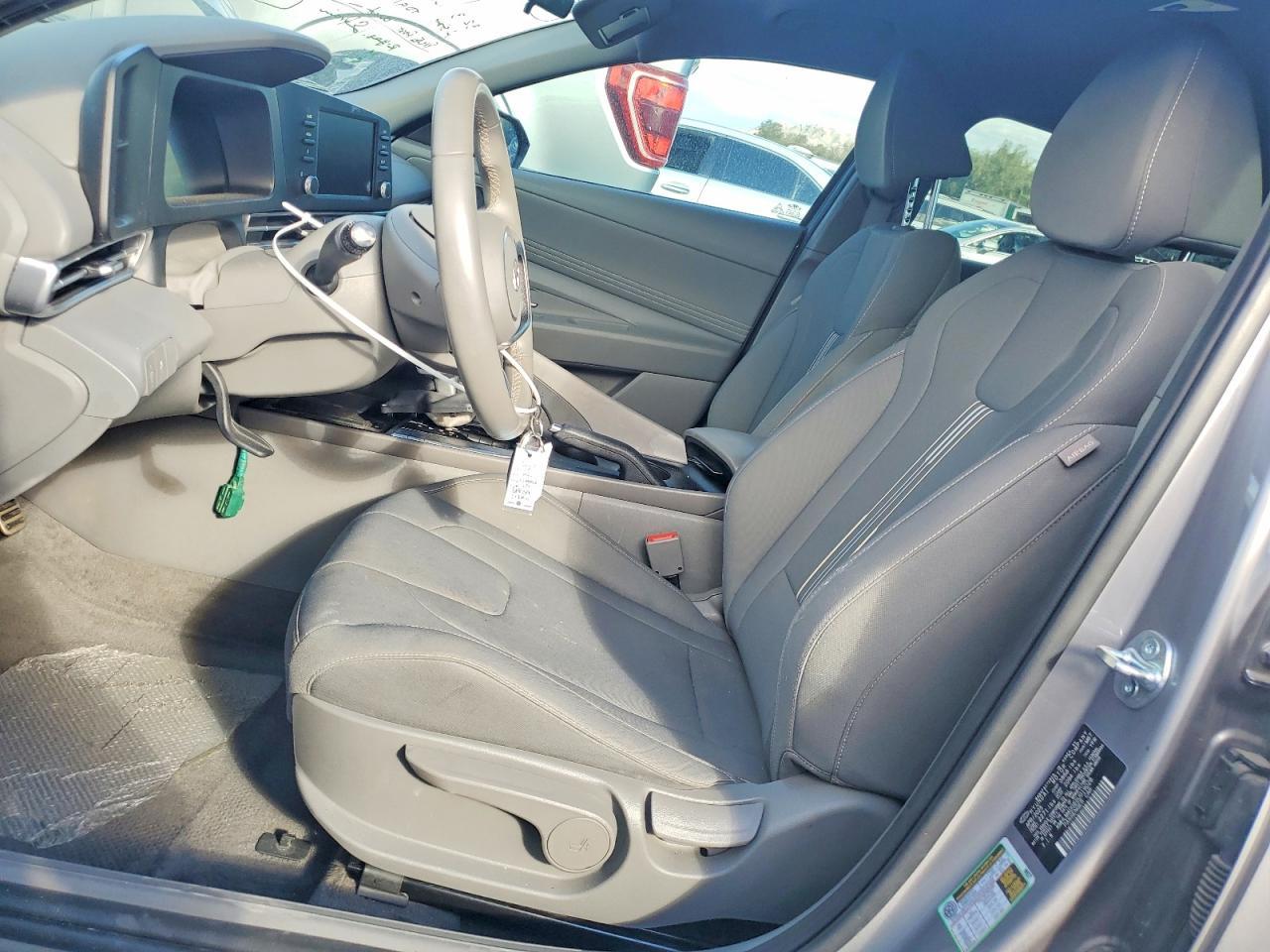 2025 Hyundai Elantra Sel Sport - Фото 7
