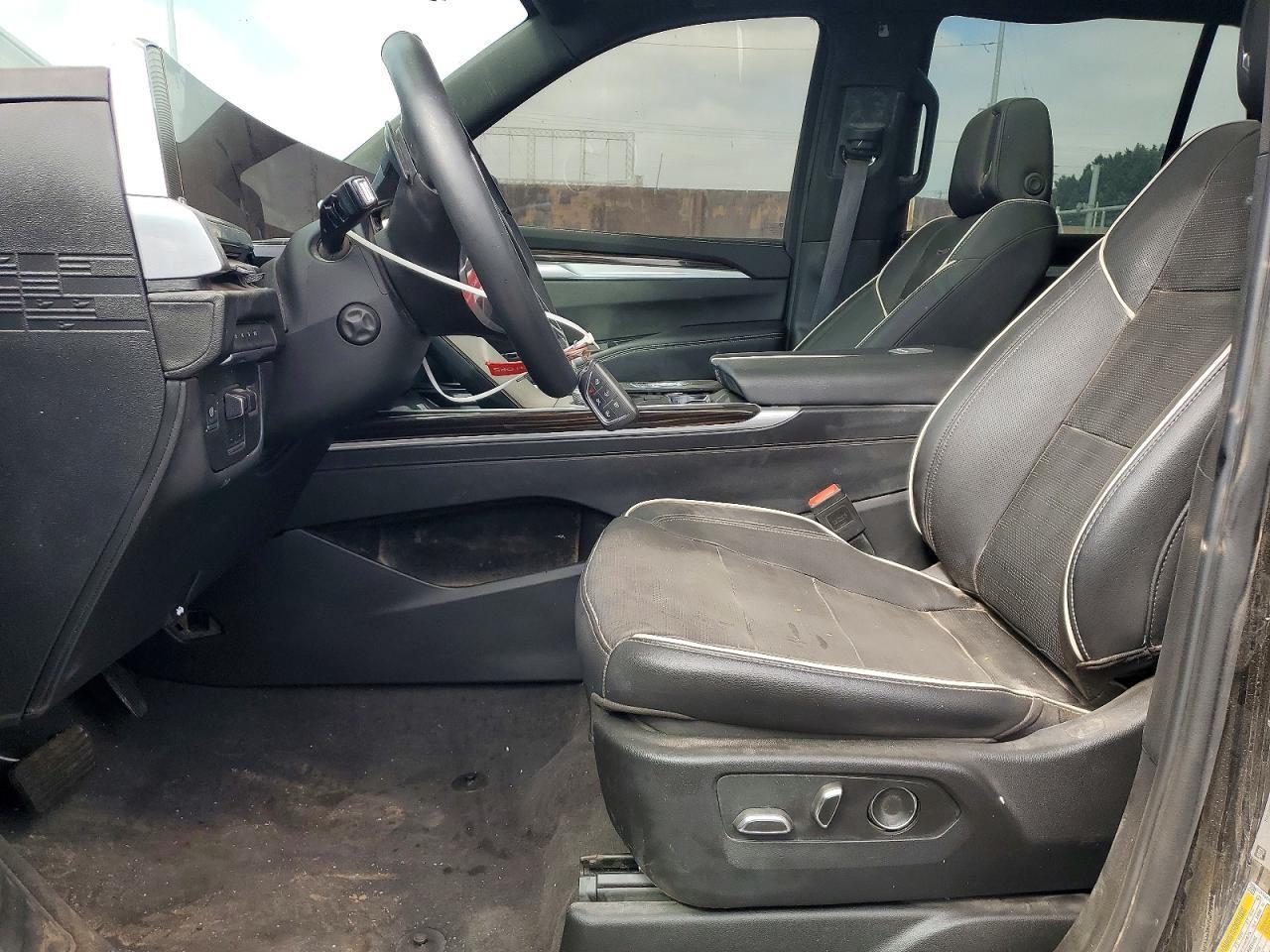 2025 Cadillac Escalade Premium Luxury - Фото 7
